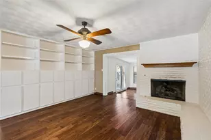 505 Caduceus Ln, Hurst, TX 76053 - Photo 8