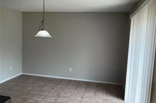 1601 Hedgewood Trail, Fort Worth, TX 76112 - Photo 8