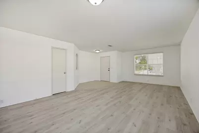 4507 Falcon Drive, Sherman, TX 75092 - Photo 2