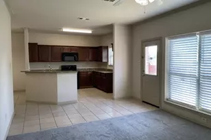 2307 Calendar Ct, Grand Prairie, TX 75050 - Photo 6