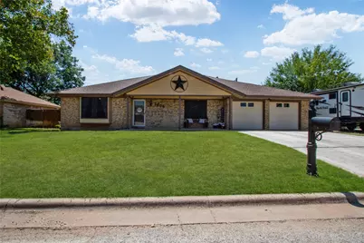 3009 Gilmer Avenue, Abilene, TX 79606 - Photo 1