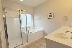 7901 Roswell Ct, Arlington, TX 76002 - Photo 12