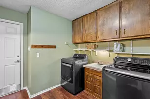 3809 Helmsford Dr, Arlington, TX 76016 - Photo 24