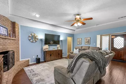3809 Helmsford Drive, Arlington, TX 76016 - Photo 14