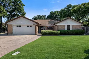3809 Helmsford Dr, Arlington, TX 76016 - Photo 8