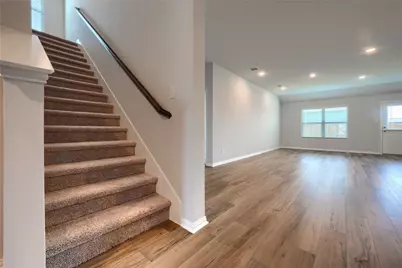 513 Brook View Drive, Van Alstyne, TX 75495 - Photo 4