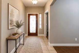 812 Goldenmist Dr, Little Elm, TX 75068 - Photo 4