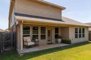 812 Goldenmist Dr, Little Elm, TX 75068 - Photo 38