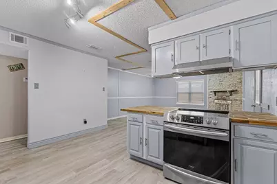 223 Countryside Drive, Arlington, TX 76014 - Photo 8