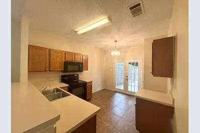 2915 Roxboro Road, Euless, TX 76039 - Photo 6