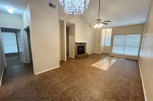 2915 Roxboro Rd, Euless, TX 76039 - Photo 4