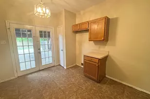 2915 Roxboro Rd, Euless, TX 76039 - Photo 10