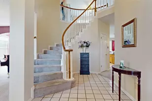 817 Crystal Ln, Hurst, TX 76054 - Photo 18