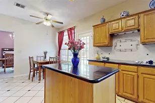 817 Crystal Ln, Hurst, TX 76054 - Photo 4