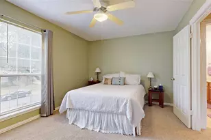 817 Crystal Ln, Hurst, TX 76054 - Photo 30