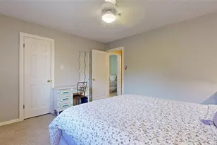 817 Crystal Ln, Hurst, TX 76054 - Photo 28
