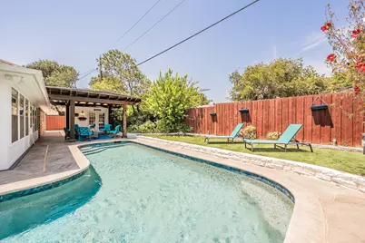 8429 Stephanie Drive, North Richland Hills, TX 76182 - Photo 28