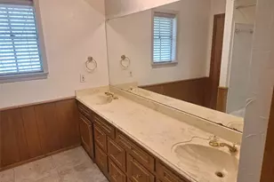 906 Sharpshire St, Grand Prairie, TX 75050 - Photo 26