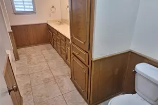 906 Sharpshire St, Grand Prairie, TX 75050 - Photo 24