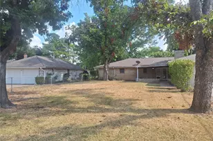 906 Sharpshire St, Grand Prairie, TX 75050 - Photo 38
