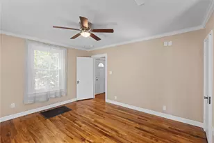 650 W Kaufman St, Paris, TX 75460 - Photo 16