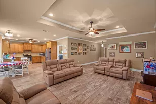 180 N Bois D Arc St, Van, TX 75790 - Photo 6