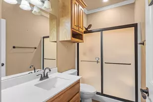 180 N Bois D Arc St, Van, TX 75790 - Photo 12