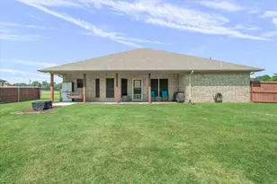 180 N Bois D Arc St, Van, TX 75790 - Photo 8