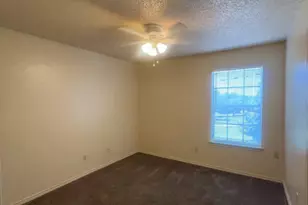 627 Overlook Ct, Arlington, TX 76012 - Photo 14