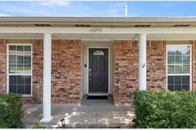 6005 Blair Oaks Drive, The Colony, TX 75056 - Photo 4