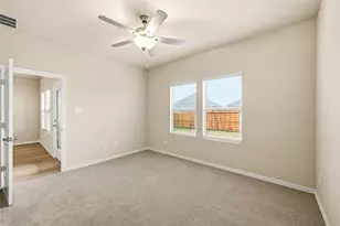 523 Blanton St, McKinney, TX 75069 - Photo 4