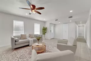 5517 Wyrick Ln, Garland, TX 75044 - Photo 2