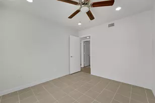 5517 Wyrick Ln, Garland, TX 75044 - Photo 14