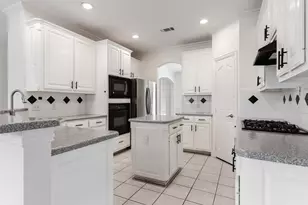 5601 Glenview Ln, The Colony, TX 75056 - Photo 1