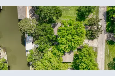 311 Casas Del Sur Street, Granbury, TX 76049 - Photo 28
