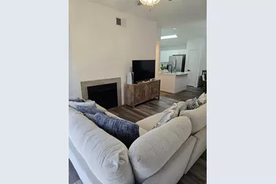 3182 Cross Creek Circle, Grand Prairie, TX 75052 - Photo 8