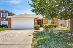 612 Cove Ct, Princeton, TX 75407 - Photo 1