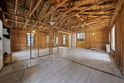 515 Woodrow Avenue, Fort Worth, TX 76105 - Photo 4
