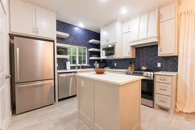 305 Jefferson Street, Arlington, TX 76012 - Photo 4