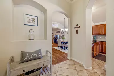 200 Jacinth Lane, Granbury, TX 76049 - Photo 4