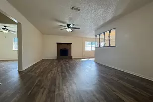 208 Prairie Wind Blvd, Stephenville, TX 76401 - Photo 2