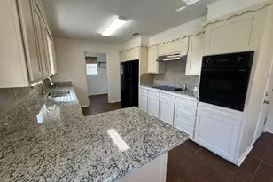 208 Prairie Wind Blvd, Stephenville, TX 76401 - Photo 8