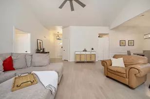 2214 New Mill Ln, Arlington, TX 76012 - Photo 12