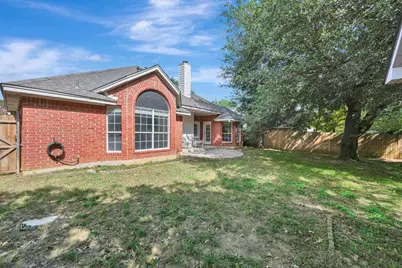 2214 New Mill Lane, Arlington, TX 76012 - Photo 40