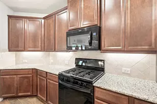 405 Bird Creek Dr, Little Elm, TX 75068 - Photo 8