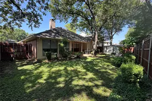 521 Post Oak Rd, Grapevine, TX 76051 - Photo 2