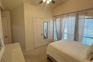 521 Post Oak Rd, Grapevine, TX 76051 - Photo 12