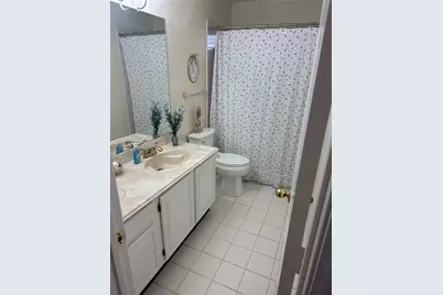 521 Post Oak Road, Grapevine, TX 76051 - Photo 8