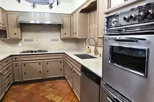 1815 Greenwood Dr, Denton, TX 76209 - Photo 10