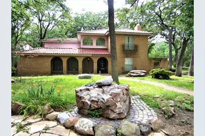 1815 Greenwood Drive, Denton, TX 76209 - Photo 1